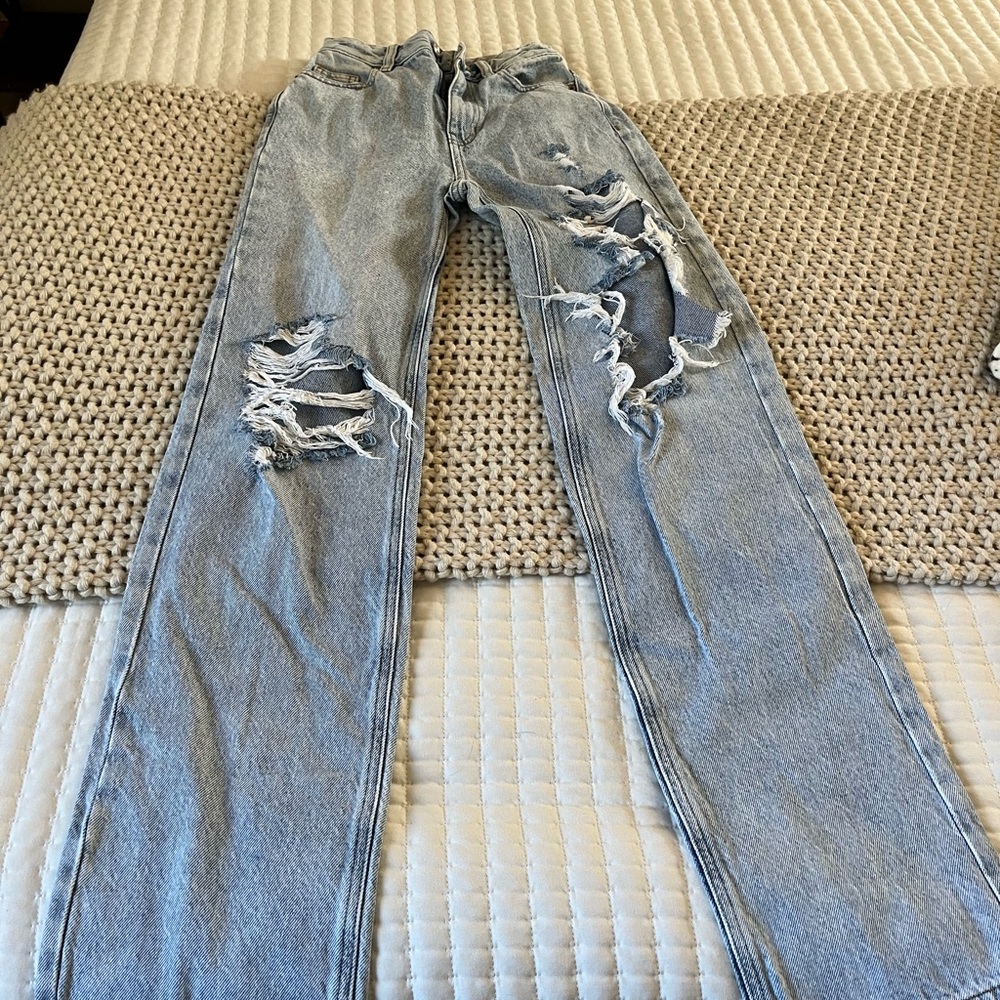 PacSun Women's Distressed Light Blue 90s Boyfriend Jeans
